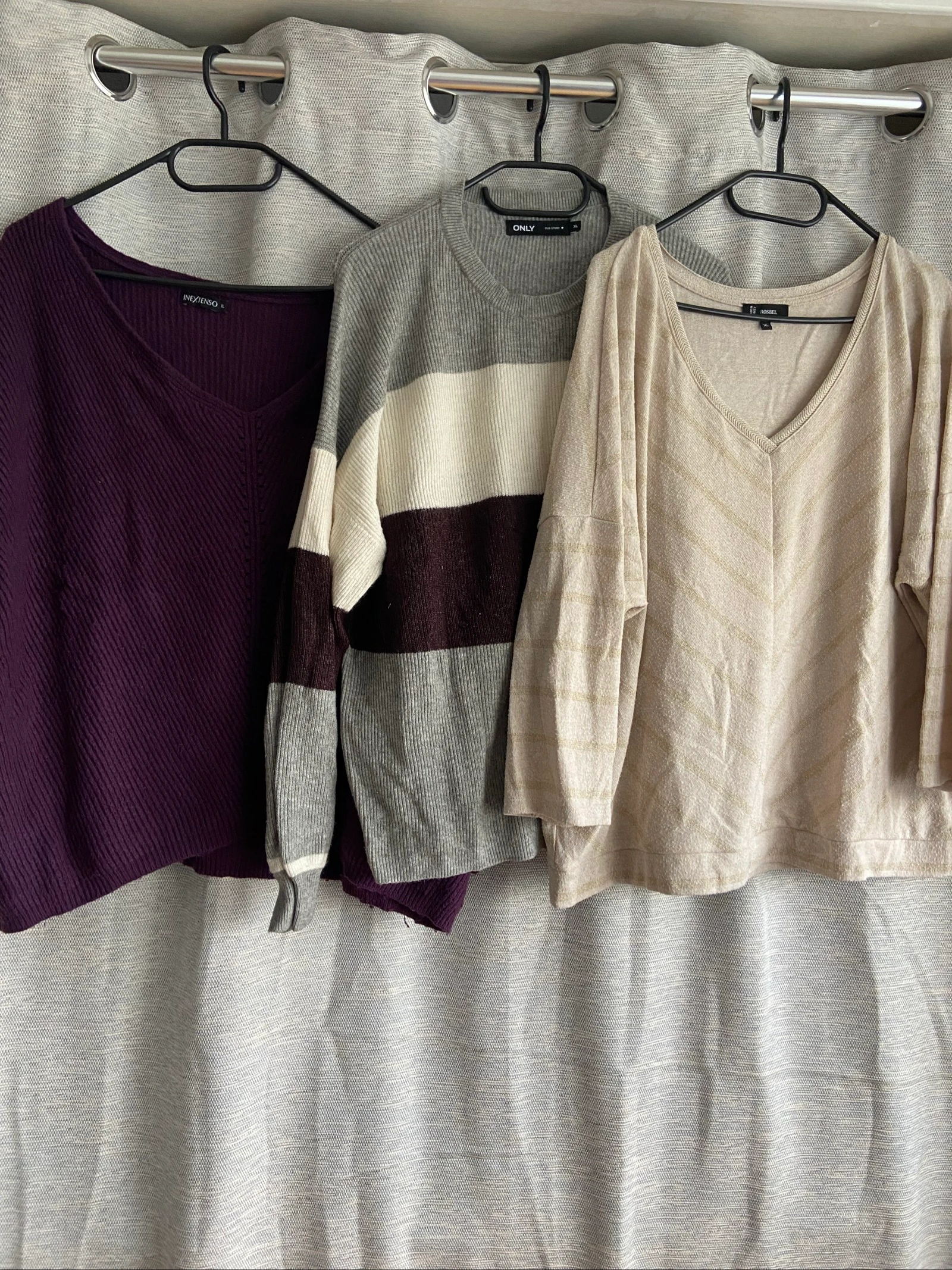Lot de 3 pulls taille XL 